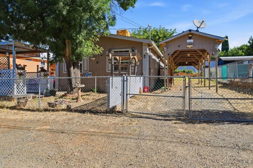 15988 37th Avenue - Photo 1 of 8