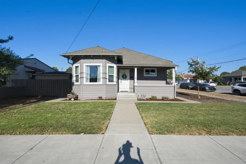 997 San Benito Street - Photo 1 of 8